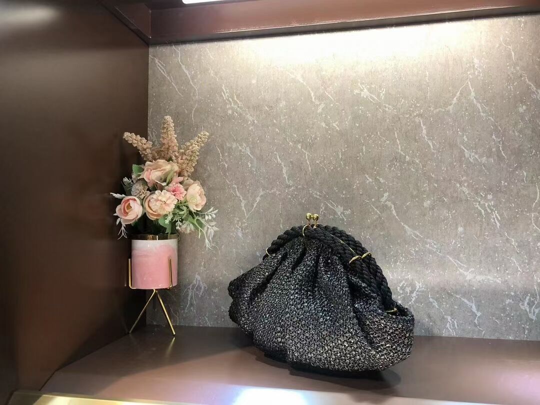 FENDI  raffia bag F7641 black