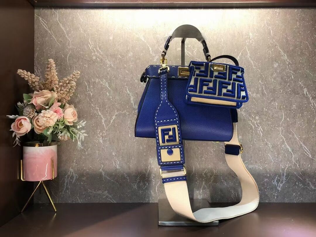 Fendi Peekaboo ISeeU Small leather bag F8636 blue