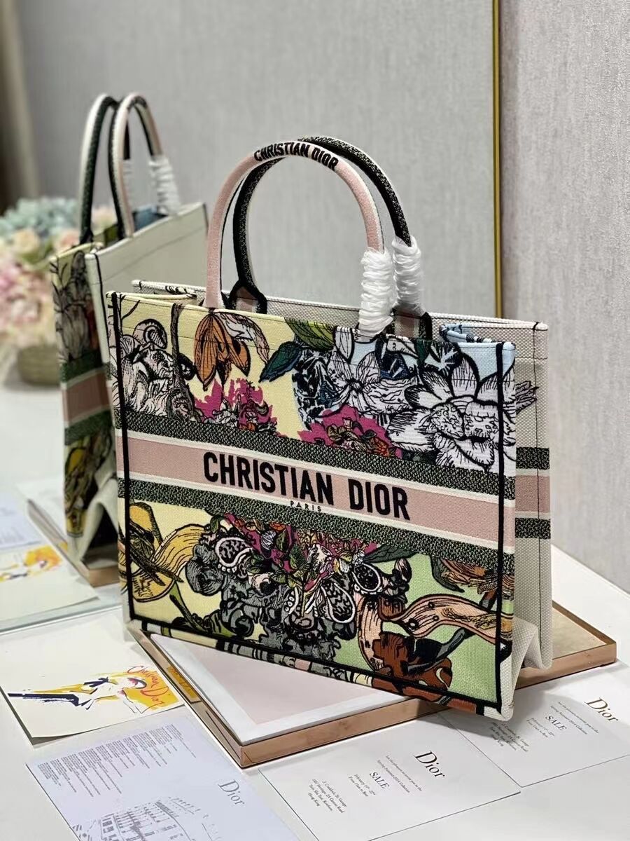 DIOR BOOK TOTE Embroidery C1286-20