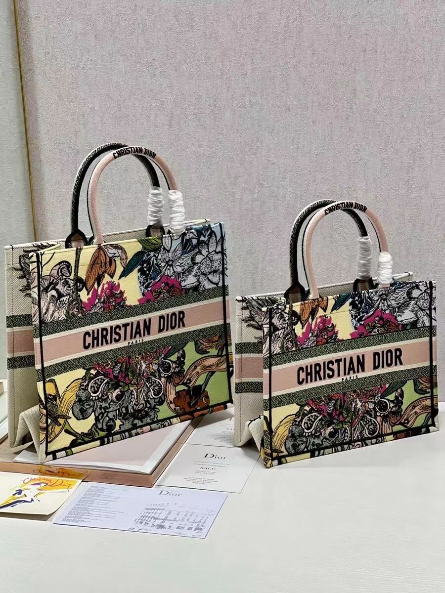 DIOR BOOK TOTE Embroidery C1286-20