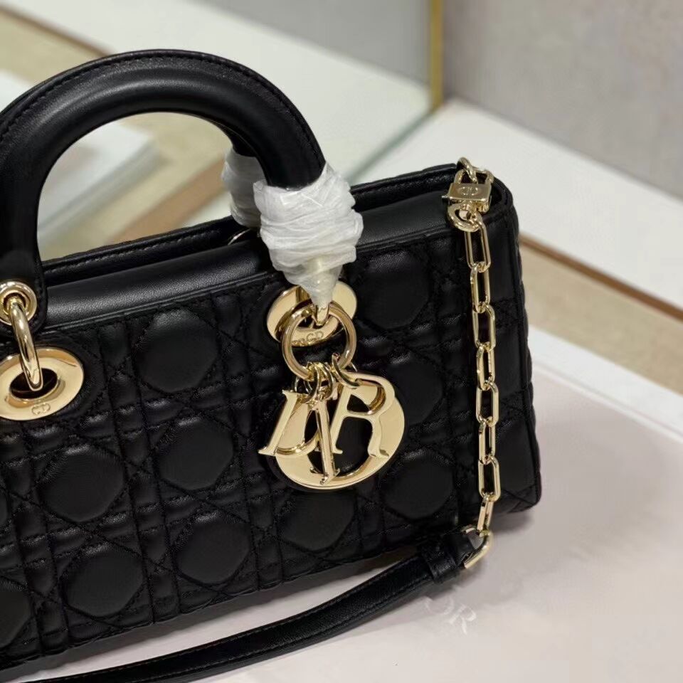 MEDIUM LADY DIOR BAG Cannage Lambskin C2820 black