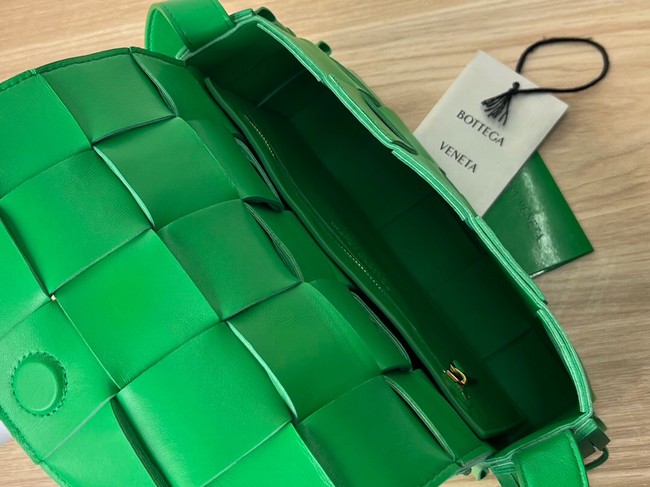 Bottega Veneta CASSETTE A018101 green