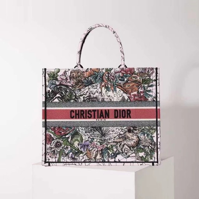 DIOR BOOK TOTE Embroidery C1286-22