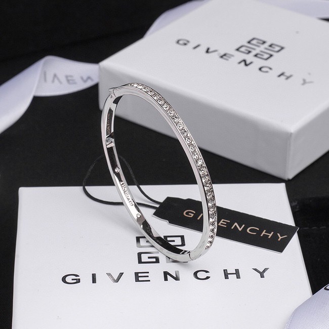 Givenchy Bracelet CE7847