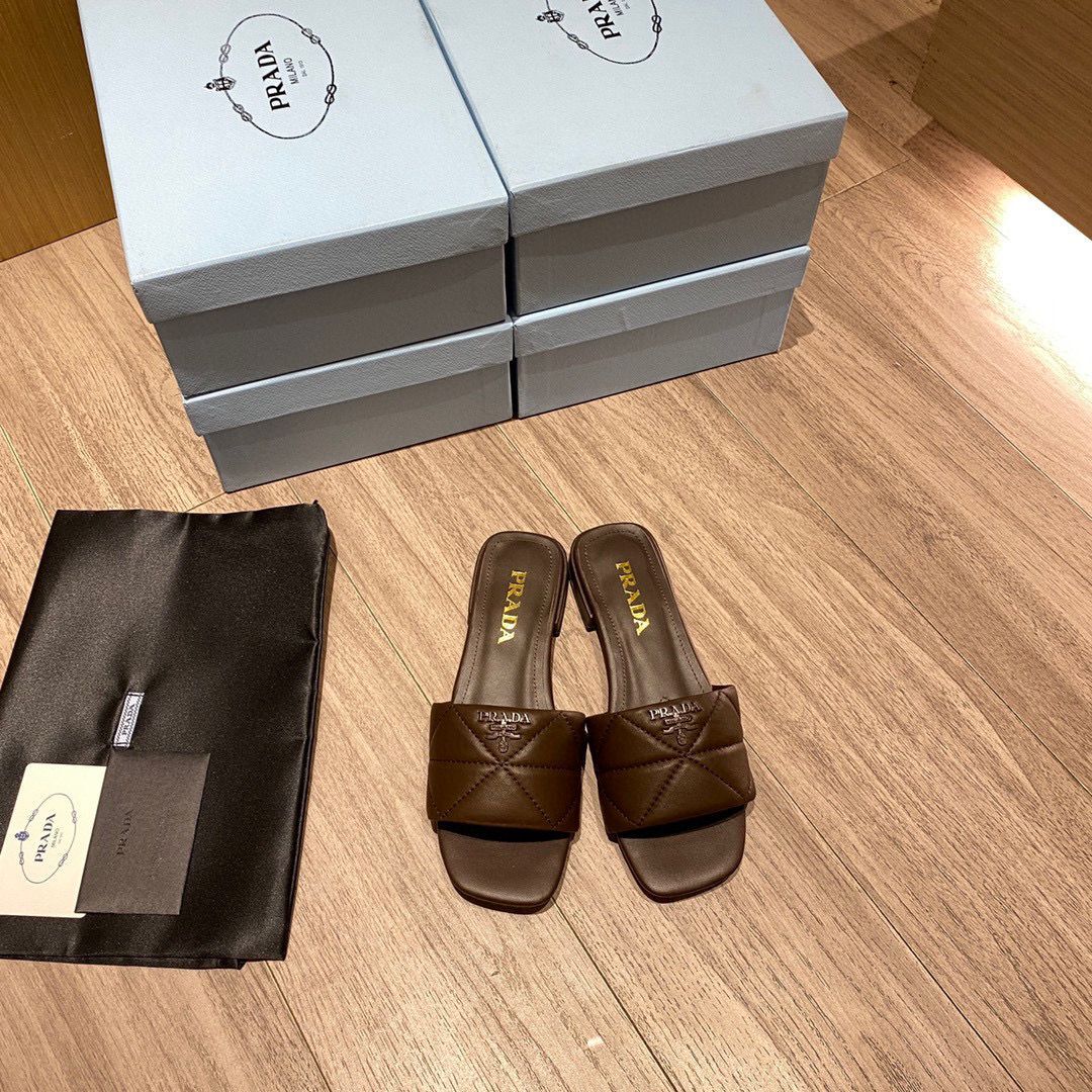 Prada Slippers Shoes PD56902 Brown