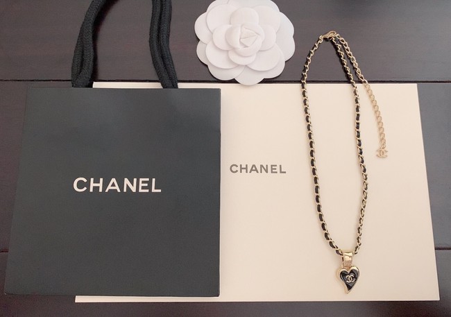 Chanel Necklace CE7981