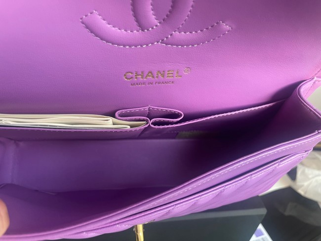 Chanel classic handbag Lambskin & gold Metal V01112 purple