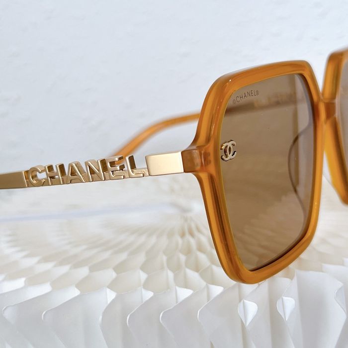 Chanel Sunglasses Top Quality CHS01806