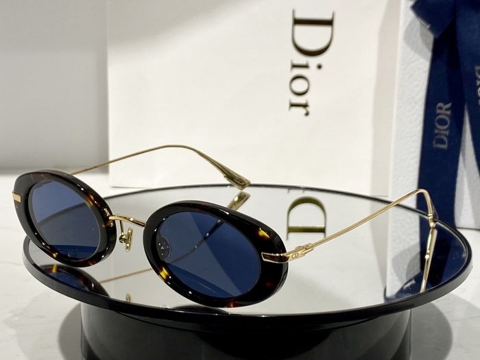 Dior Sunglasses Top Quality DIS00040