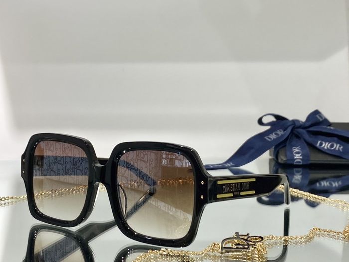 Dior Sunglasses Top Quality DIS00097