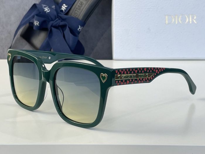 Dior Sunglasses Top Quality DIS00250