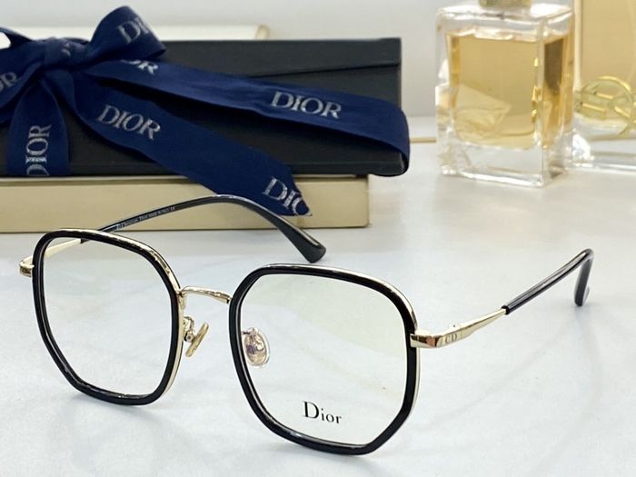 Dior Sunglasses Top Quality DIS00407