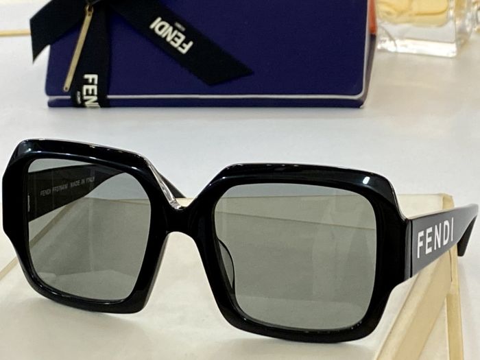Fendi Sunglasses Top Quality FDS00118