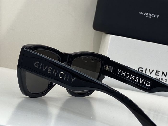 Givenchy Sunglasses Top Quality GIS00090