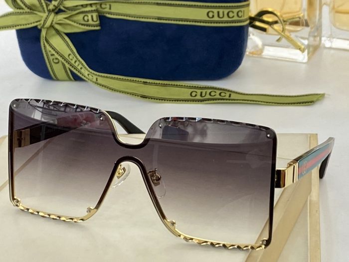 Gucci Sunglasses Top Quality GUS00014