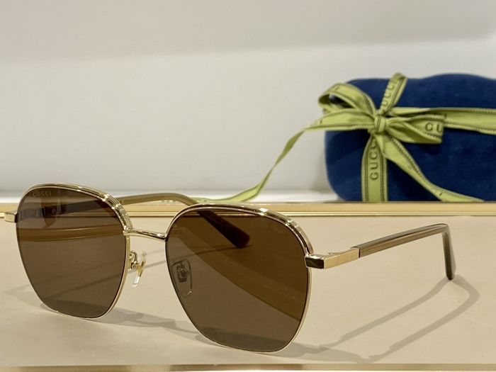 Gucci Sunglasses Top Quality GUS00019