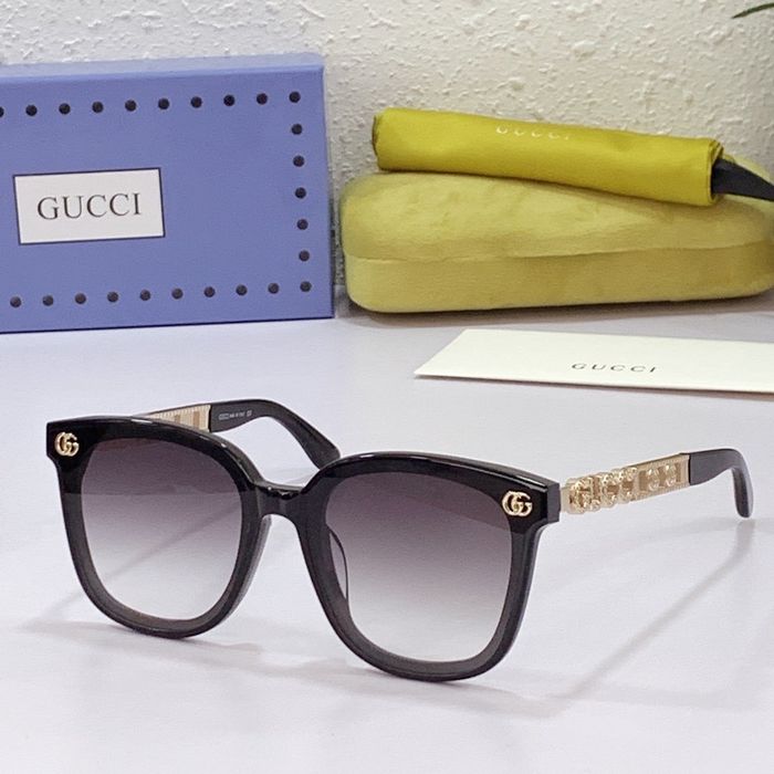 Gucci Sunglasses Top Quality GUS00030