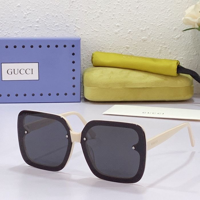 Gucci Sunglasses Top Quality GUS00033