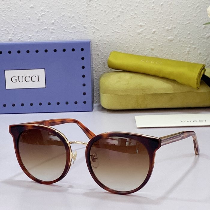 Gucci Sunglasses Top Quality GUS00035