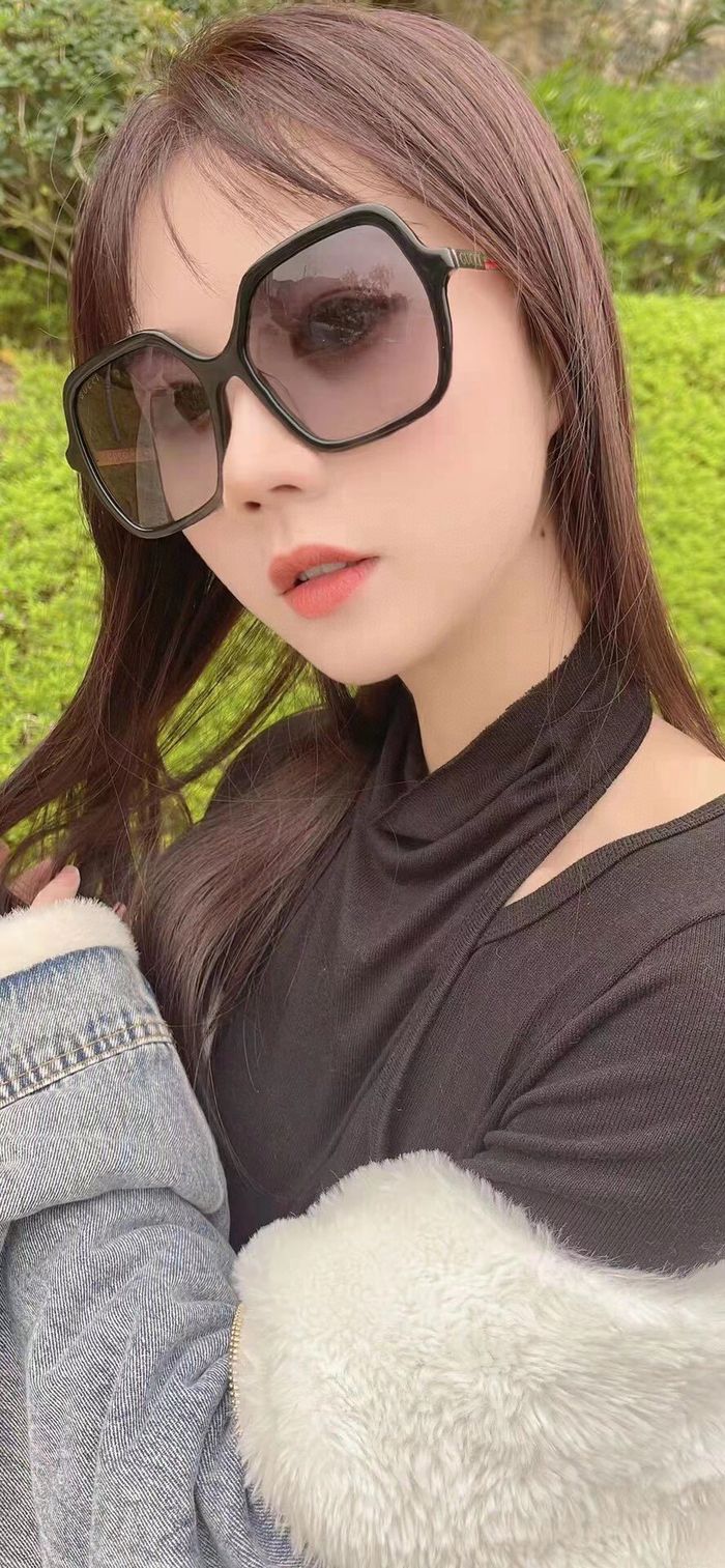 Gucci Sunglasses Top Quality GUS00046