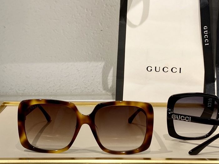 Gucci Sunglasses Top Quality GUS00070