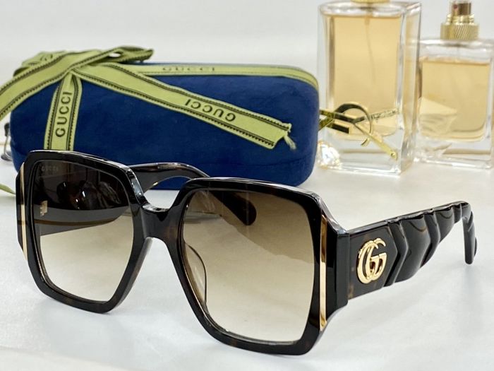 Gucci Sunglasses Top Quality GUS00077