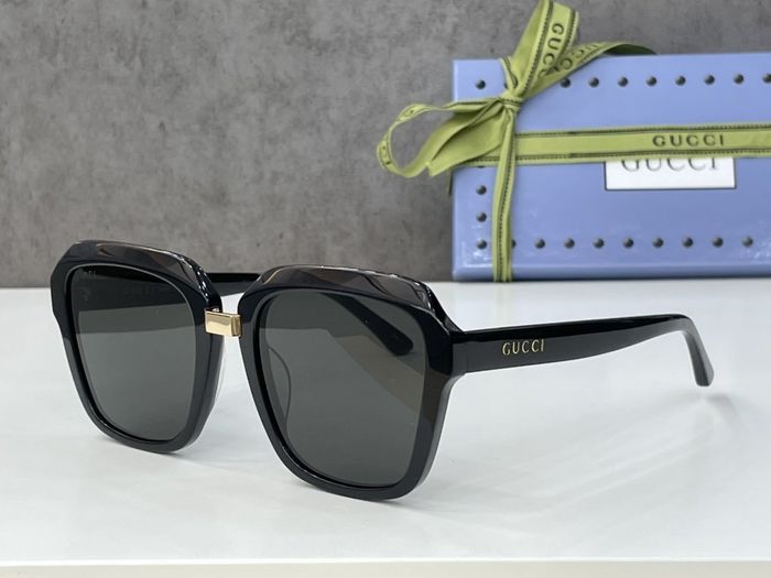 Gucci Sunglasses Top Quality GUS00088