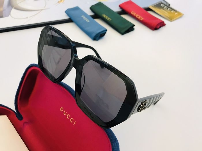Gucci Sunglasses Top Quality GUS00114