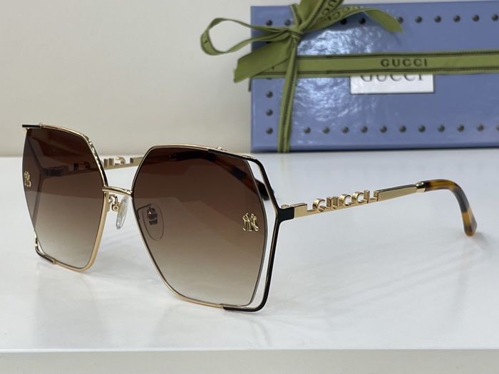 Gucci Sunglasses Top Quality GUS00267