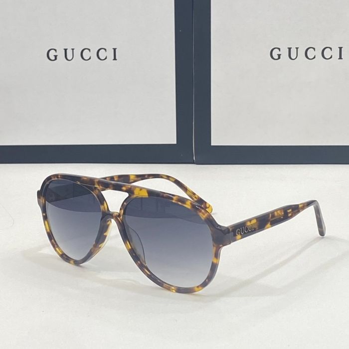 Gucci Sunglasses Top Quality GUS00300