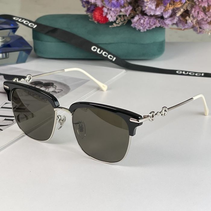 Gucci Sunglasses Top Quality GUS00322