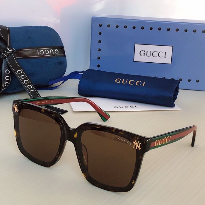 Gucci Sunglasses Top Quality GUS00423