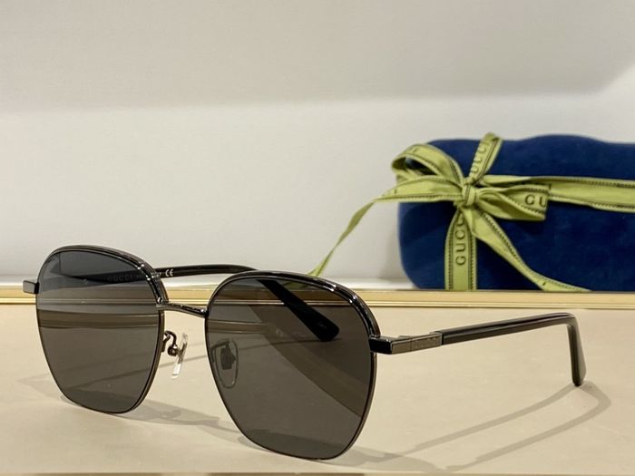 Gucci Sunglasses Top Quality GUS00558