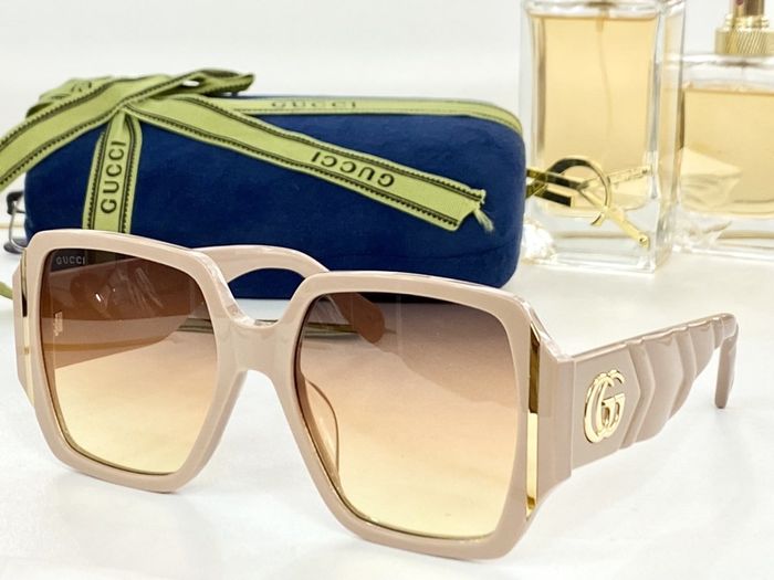 Gucci Sunglasses Top Quality GUS00616