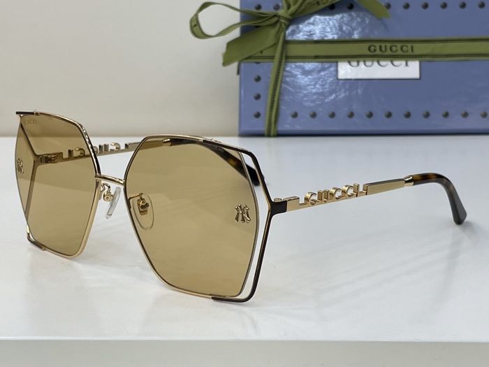 Gucci Sunglasses Top Quality GUS00623