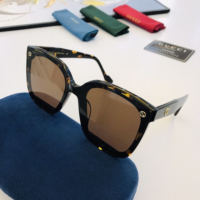 Gucci Sunglasses Top Quality GUS00654