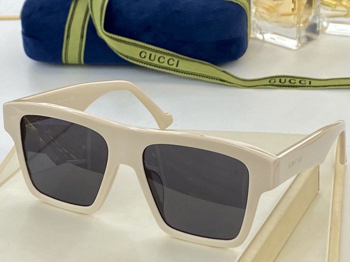Gucci Sunglasses Top Quality GUS00694