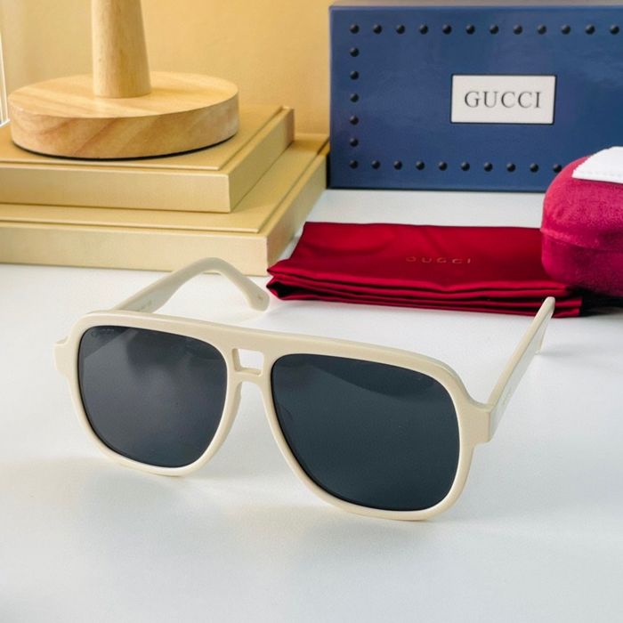 Gucci Sunglasses Top Quality GUS00800