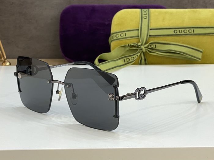 Gucci Sunglasses Top Quality GUS00960