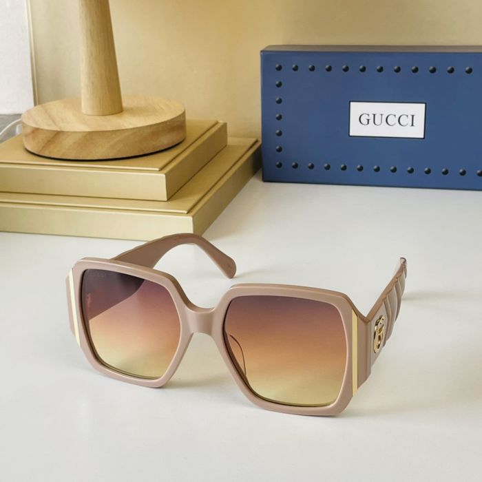 Gucci Sunglasses Top Quality GUS00975