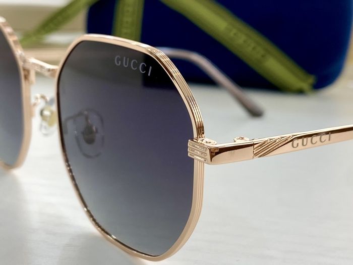 Gucci Sunglasses Top Quality GUS01053