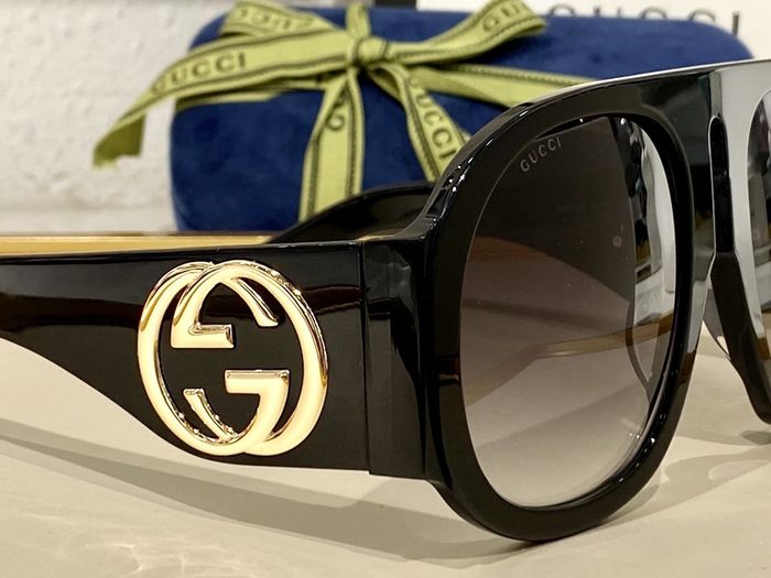 Gucci Sunglasses Top Quality GUS01089