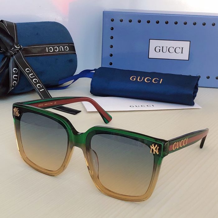 Gucci Sunglasses Top Quality GUS01134