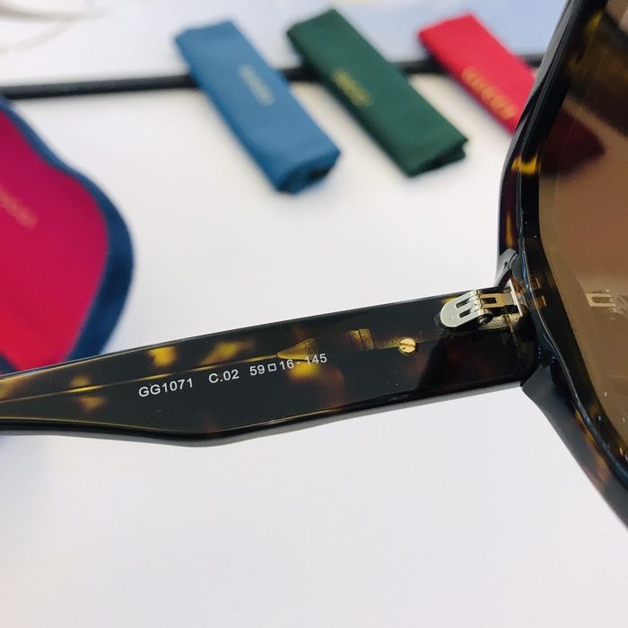 Gucci Sunglasses Top Quality GUS01185