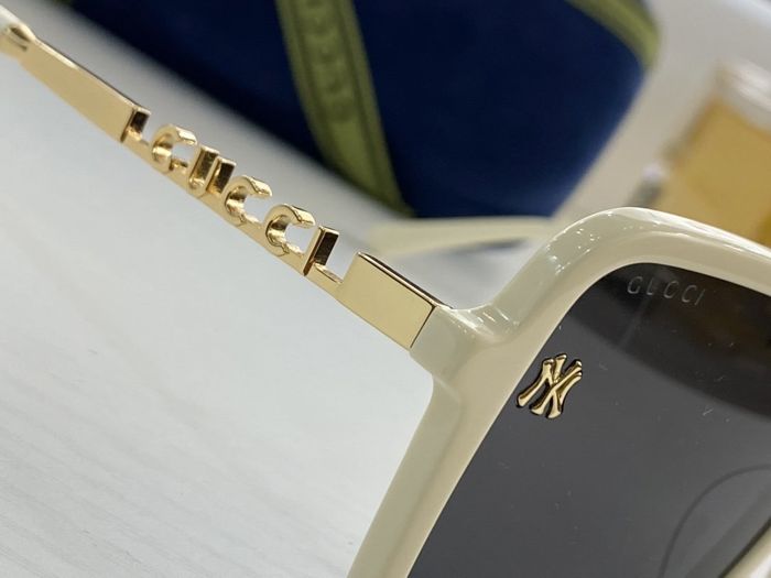 Gucci Sunglasses Top Quality GUS01400