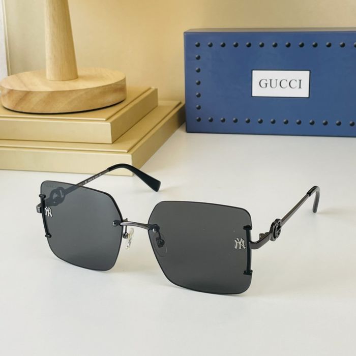 Gucci Sunglasses Top Quality GUS01495