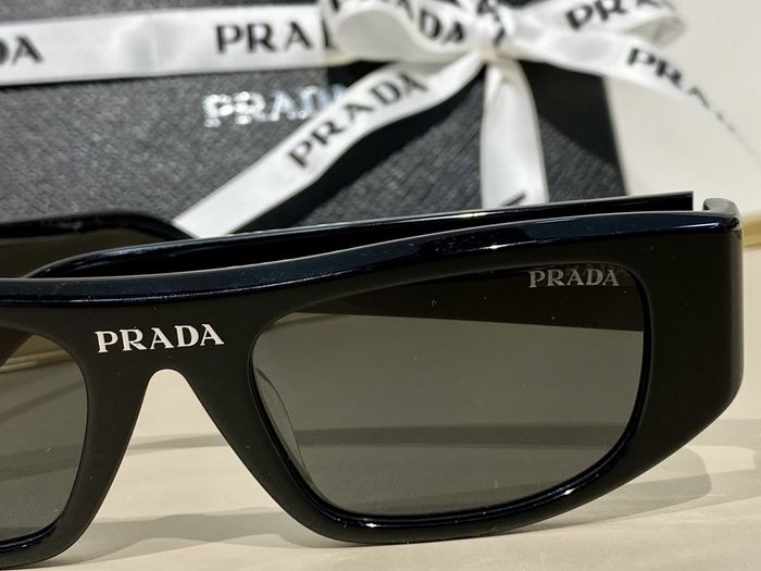 Prada Sunglasses Top Quality PRS00352