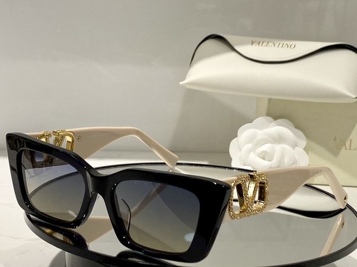 Valentino Sunglasses Top Quality VAS00040