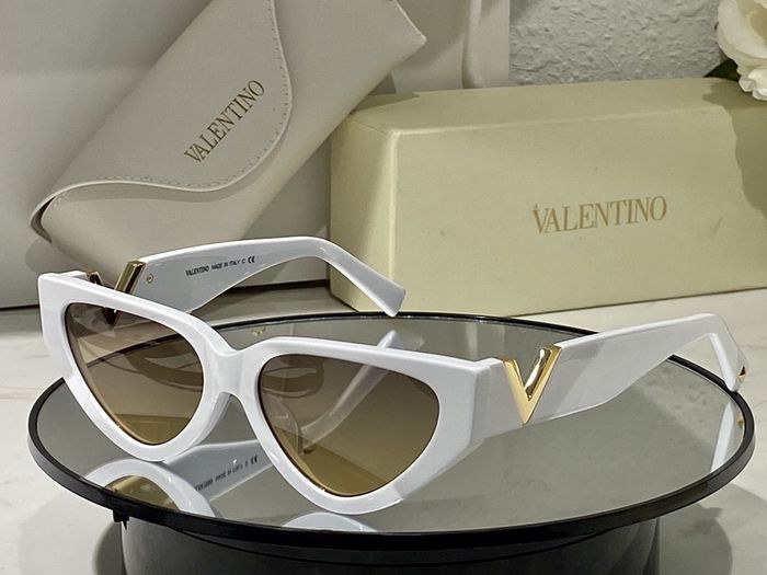 Valentino Sunglasses Top Quality VAS00055