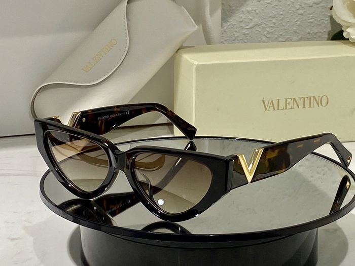 Valentino Sunglasses Top Quality VAS00057
